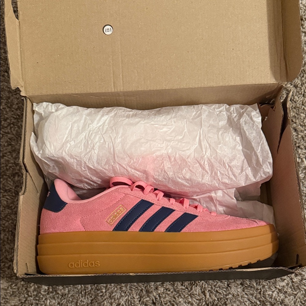 Adidas Women's Pink and Blue Sneakers - Picture 4 of 7